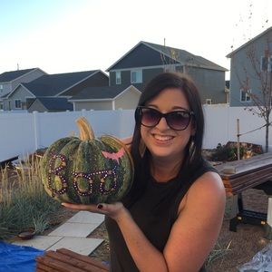 Meet your Posher, Gabby